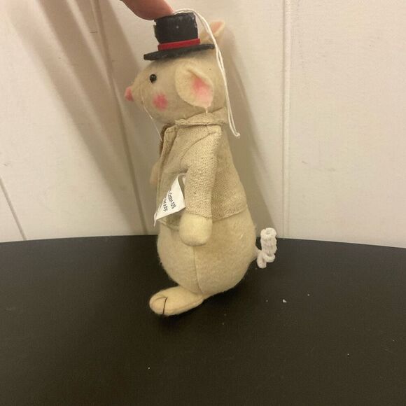 RAZ Imports MICE Felt Christmas Mouse Decor figurine 7" Tall Tan Outfit - Picture 7 of 8